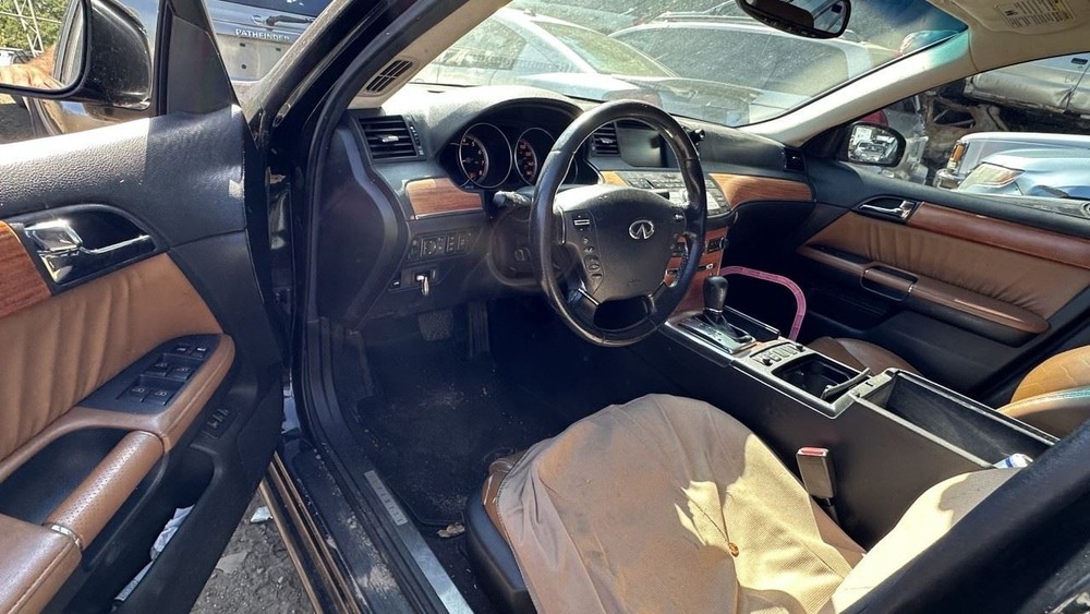 2006 M35 Third Brake Light OEM