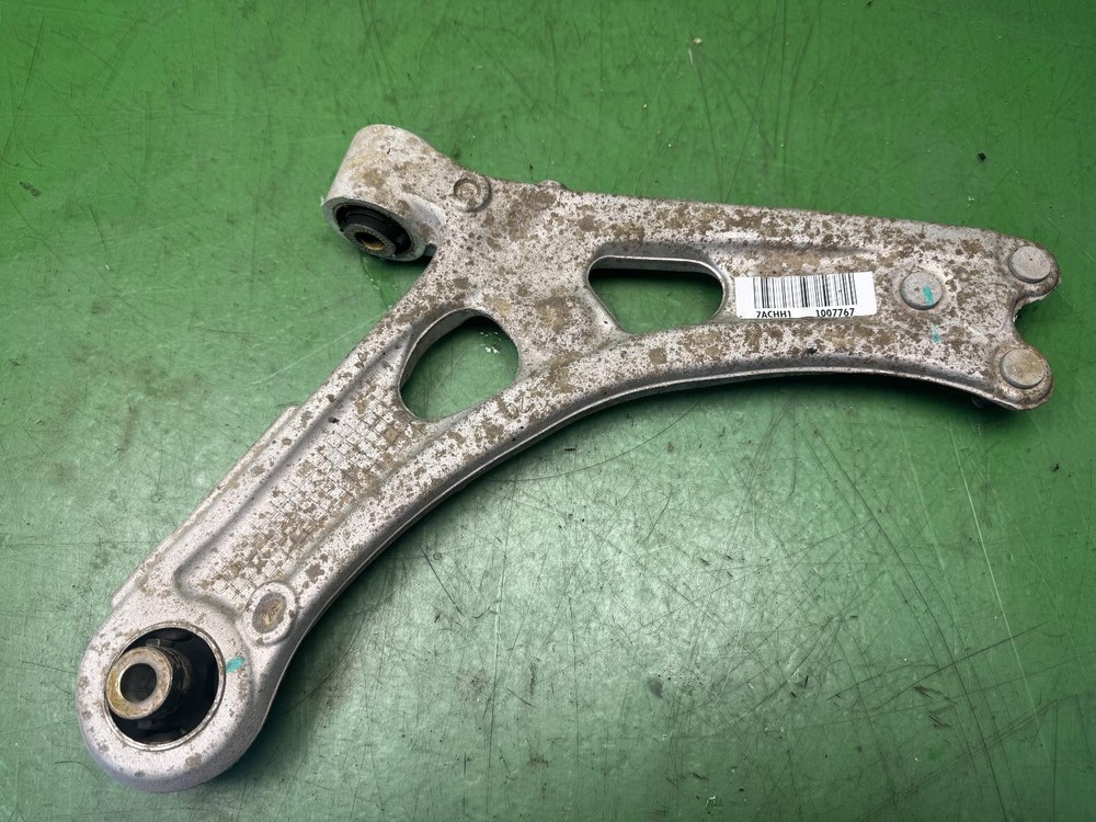 COMBO E BERLINGO PARTNER Mk3 Right Front Lower Control Arm 2017-