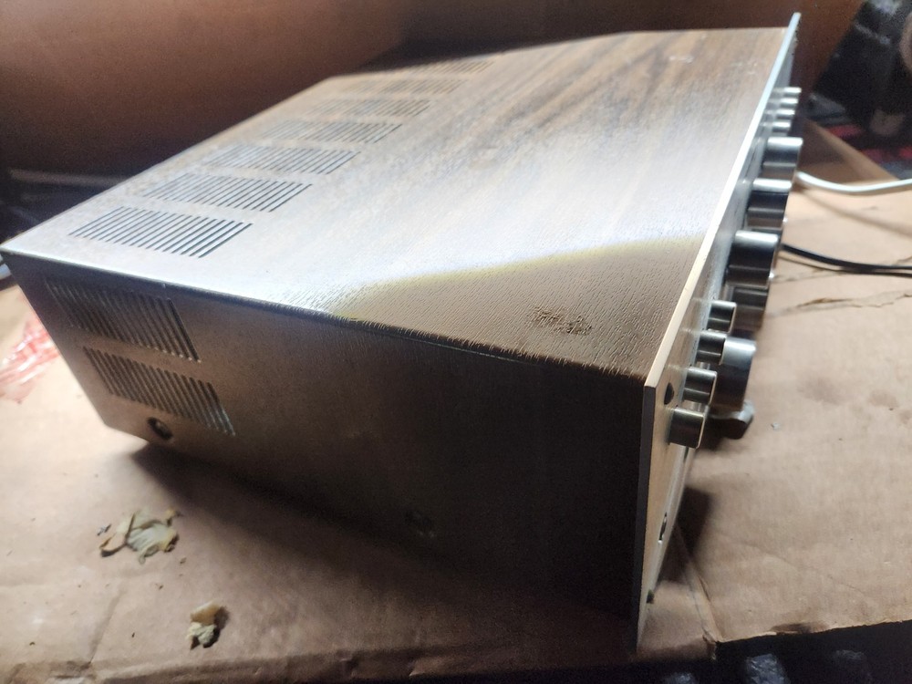 Vintage Marantz 1060 Console Stereo Integrated Amplifier