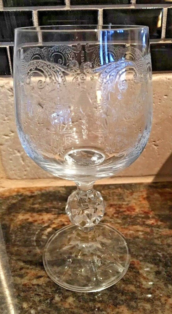 Wine stem blown Glass Cascade Set 4