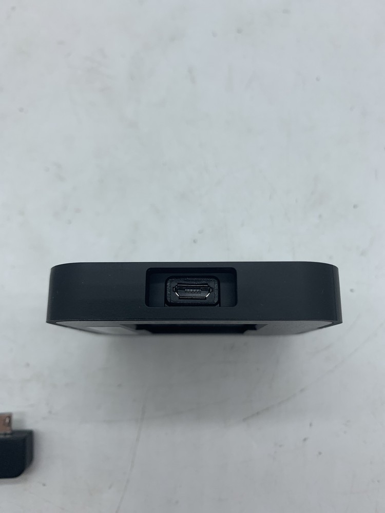 Griffin Universal Mobile Security Card Reader Model GFB-043-BLK Fair Condition