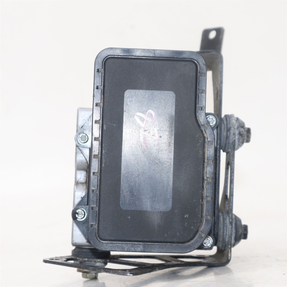 2008-2017 HONDA CB 1000 ABS Pump - 57110MFND11
