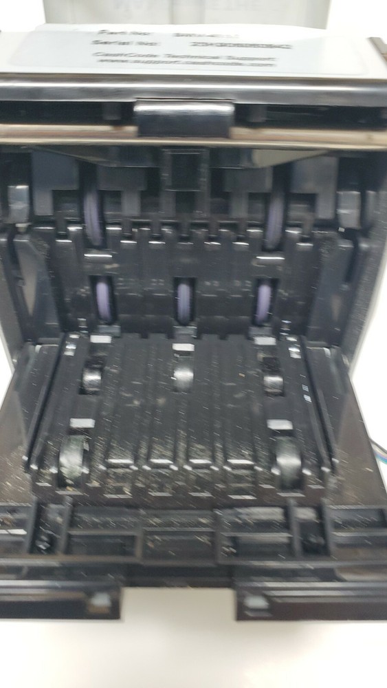 MDB validator accepts $1 - $5 for vending machinces - Dixie Narco Vendo National