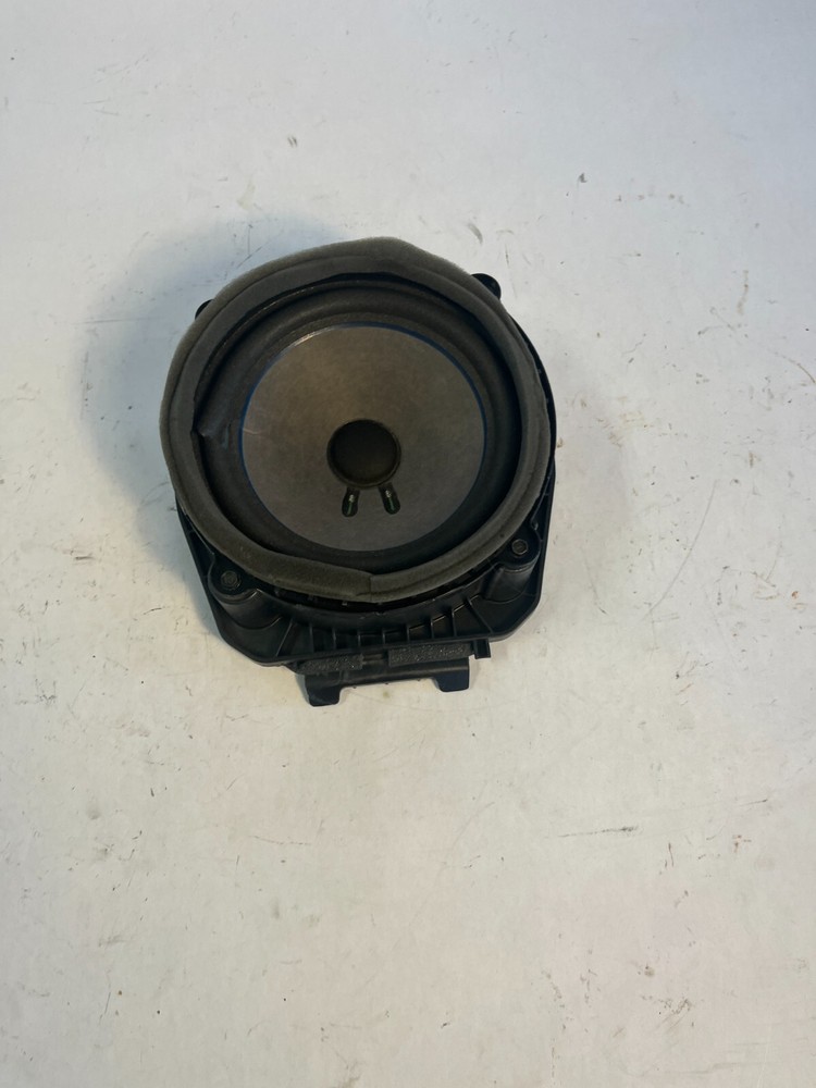 2011-2013 GMC ACADIA FRONT RIGHT DOOR SPEAKER