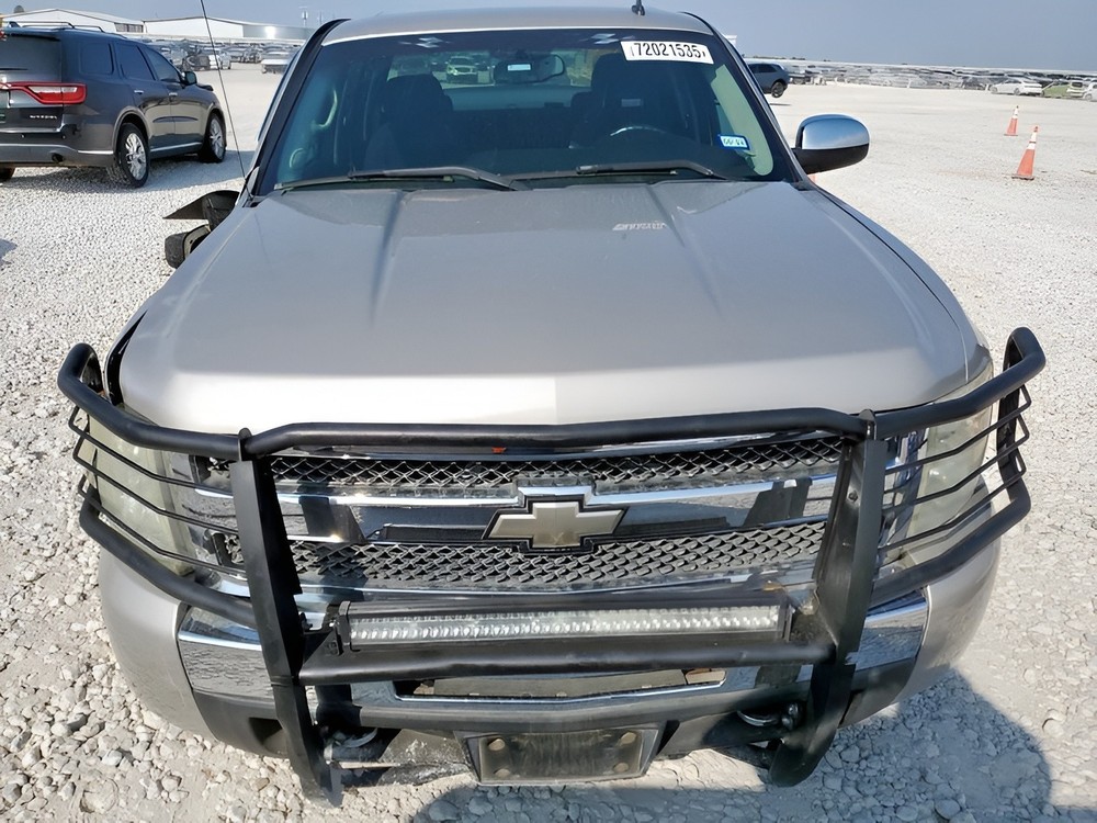 2007-2009 Chevy Silverado 1500 Engine Fuse Box OEM