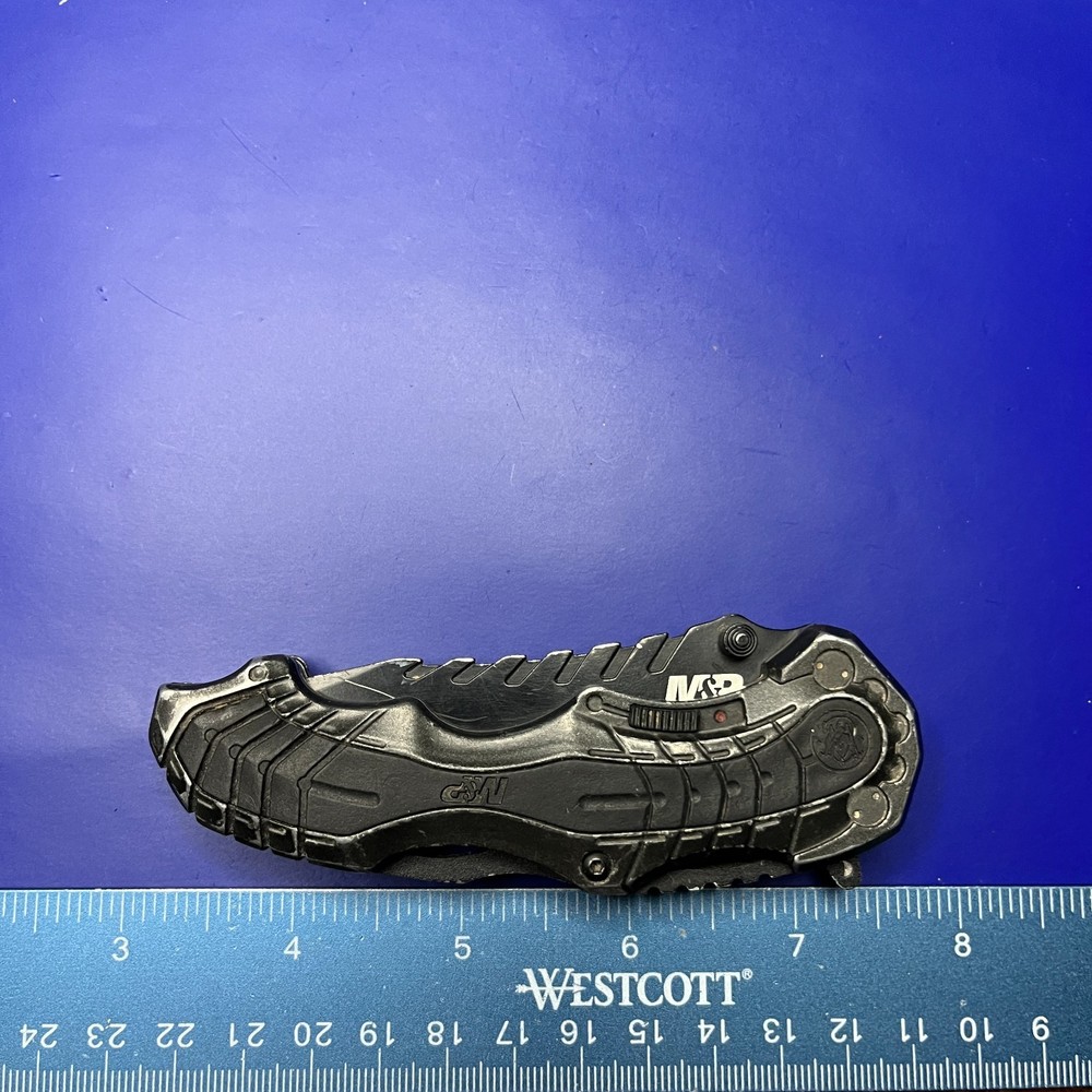 Smith & Wesson SWMP6 M.A.G.I.C. Assisted Folding Knife