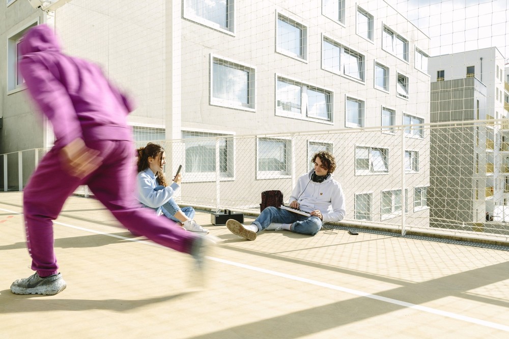 Hercules DJControl Mix DJ Software Controller with Two Jog Wheels, White