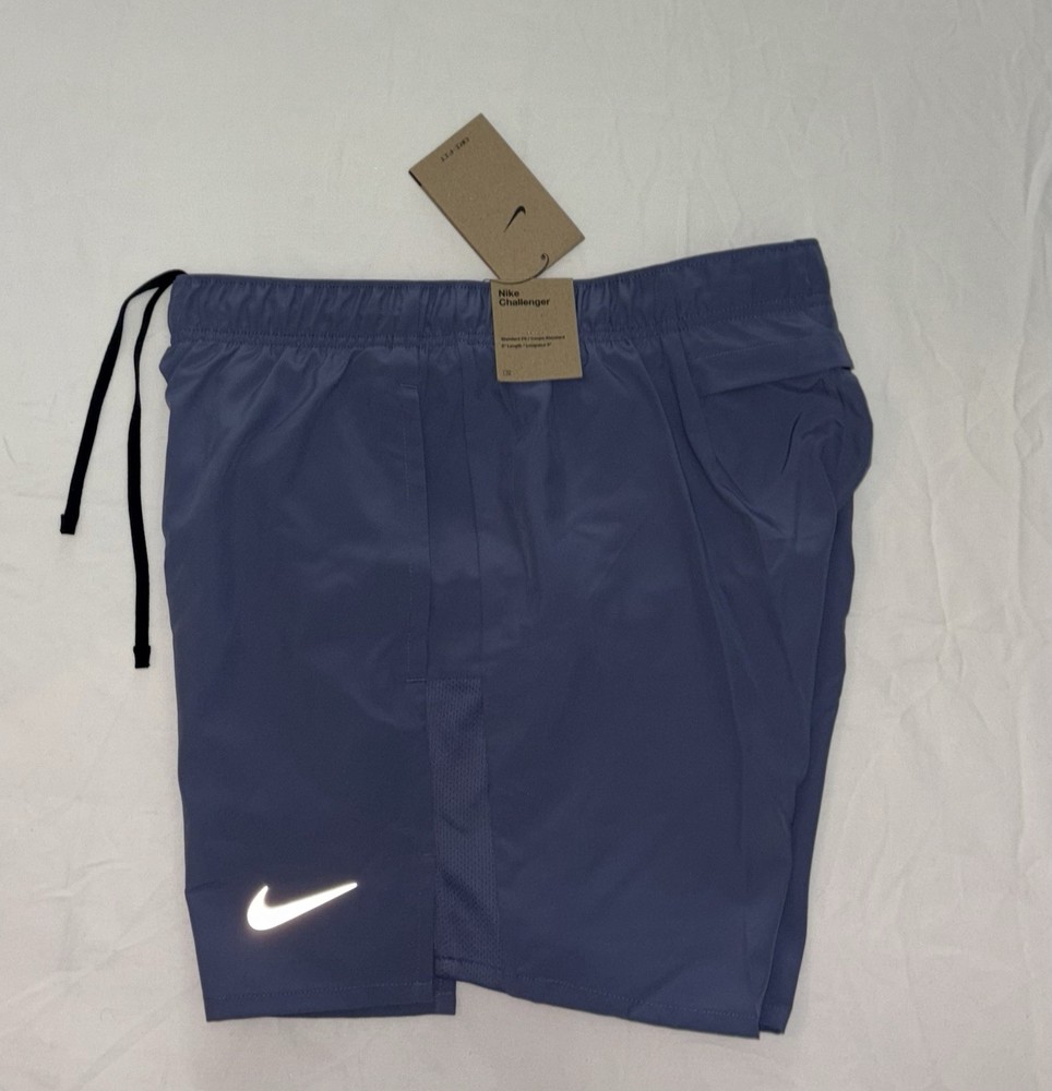 NIKE  Challenger 5”  RUNNING Brief-Lined Versatile  Shorts size Small