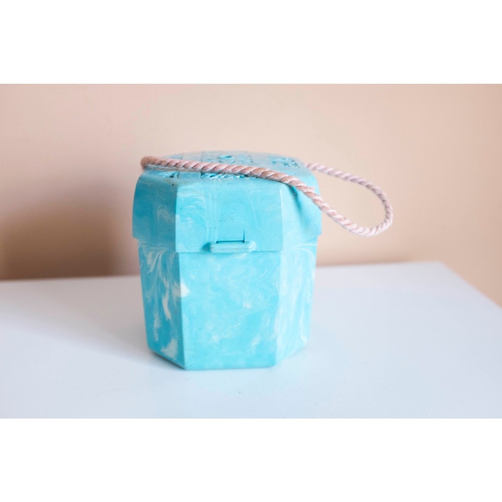 Vintage Plastic Yarn Caddy – Aqua Craft Storage