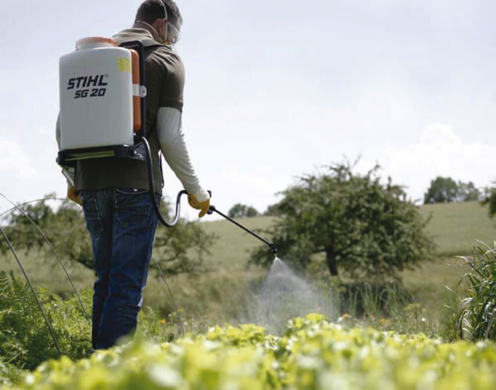 Stihl SG 20 4.75 Gallon Manual Backpack Sprayer