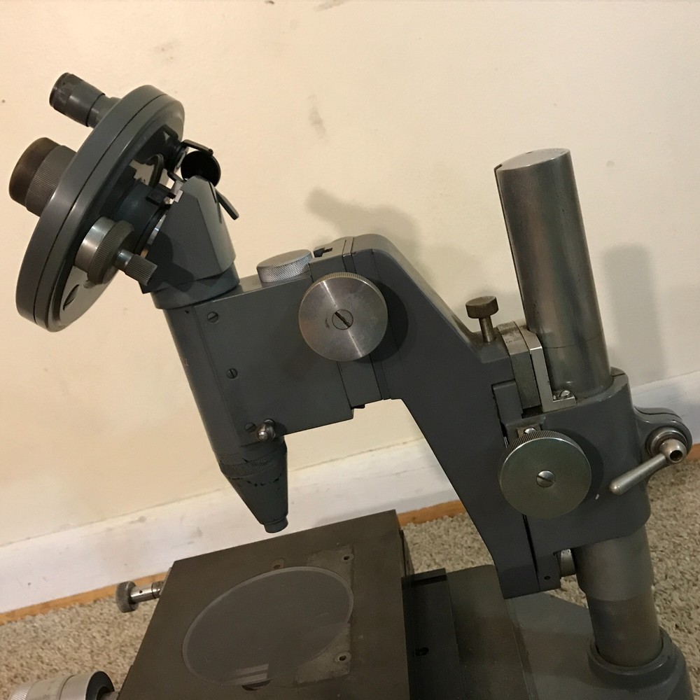 Vintage Ernst Leitz Wetzlar Toolmaker's Microscope