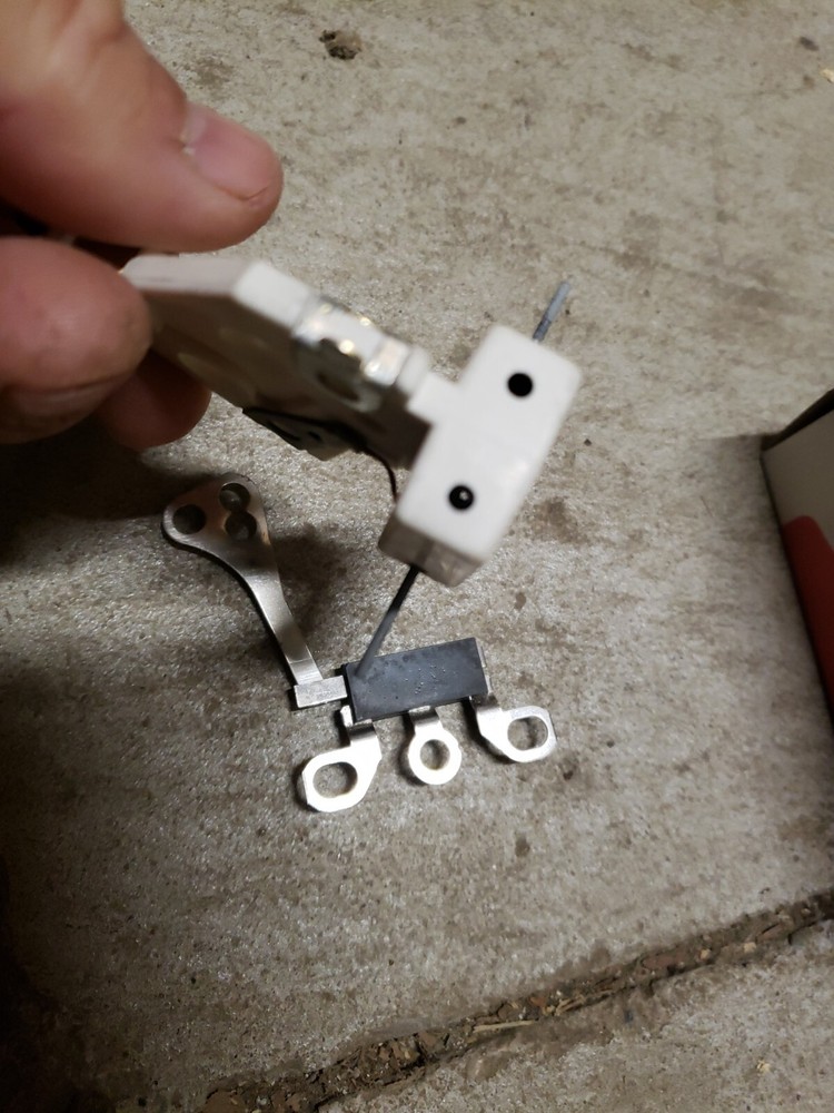 NORS 3C-770 VOLTAGE REGULATOR