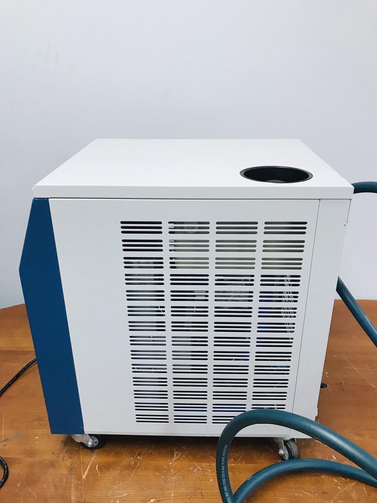 PolyScience Recirculator 3370 3370TBE11B Liquid to Air Cooler Tested Working