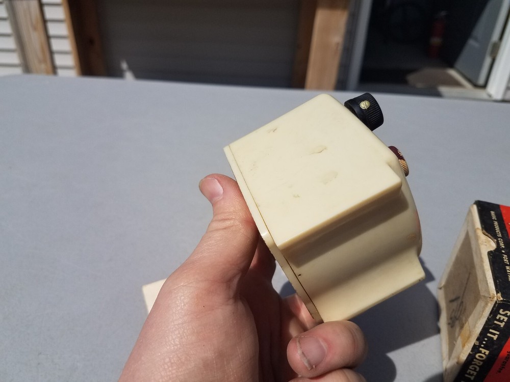 Vtg Magic Defroster Basic Products Co Freezer Refrigerator Defrost Retro Kitchen