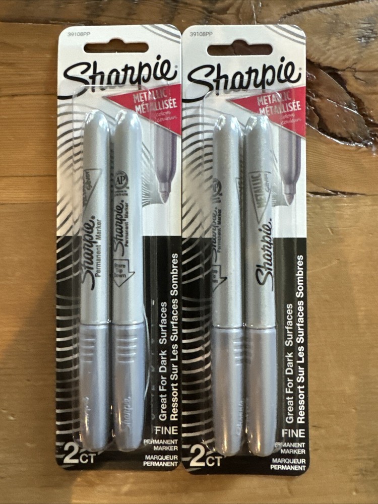 Sharpie Fine Point Metallic Silver Permanent Marker 4 Total Markers