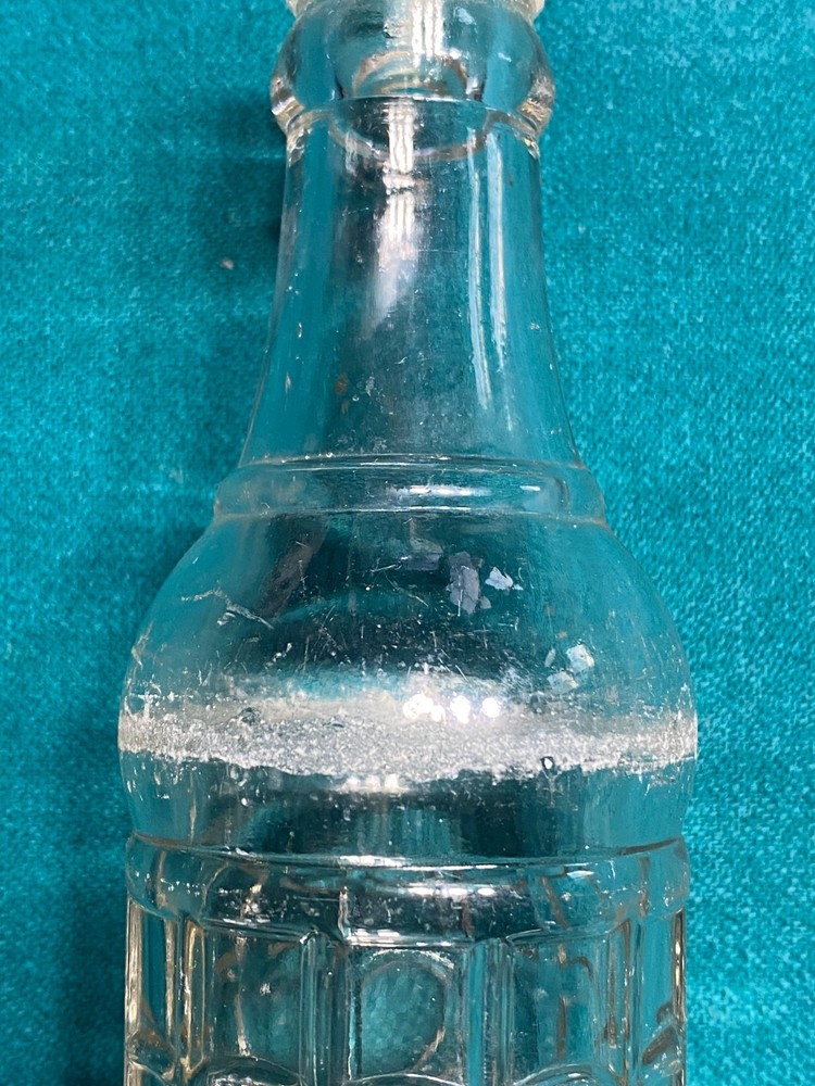 Vintage BLATZ Brewing Co Clear Embossed Beer 7-1/2oz Bottle Nice example