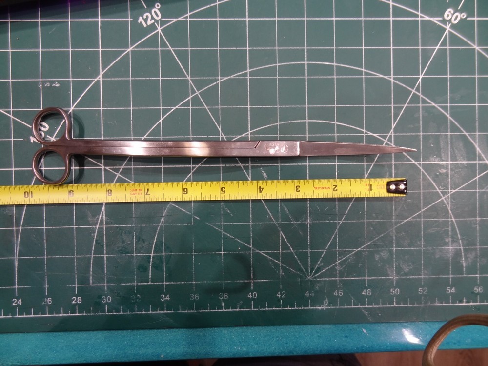 Aquavitro Double Curved Shears.