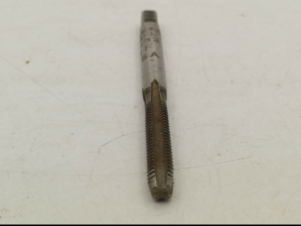 THREADWELL 10-32 NF TAP, MADE IN USA