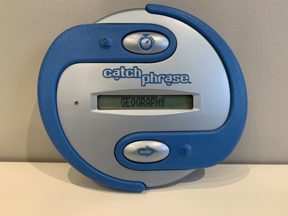 Original Hasbro Electronic CATCH PHRASE FUN Handheld Game 2000 Tested Party Game