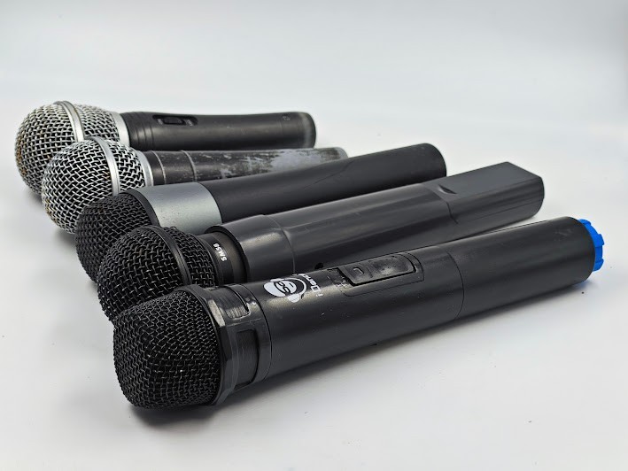 Lot of 5 Microphones Various Models - Not Working