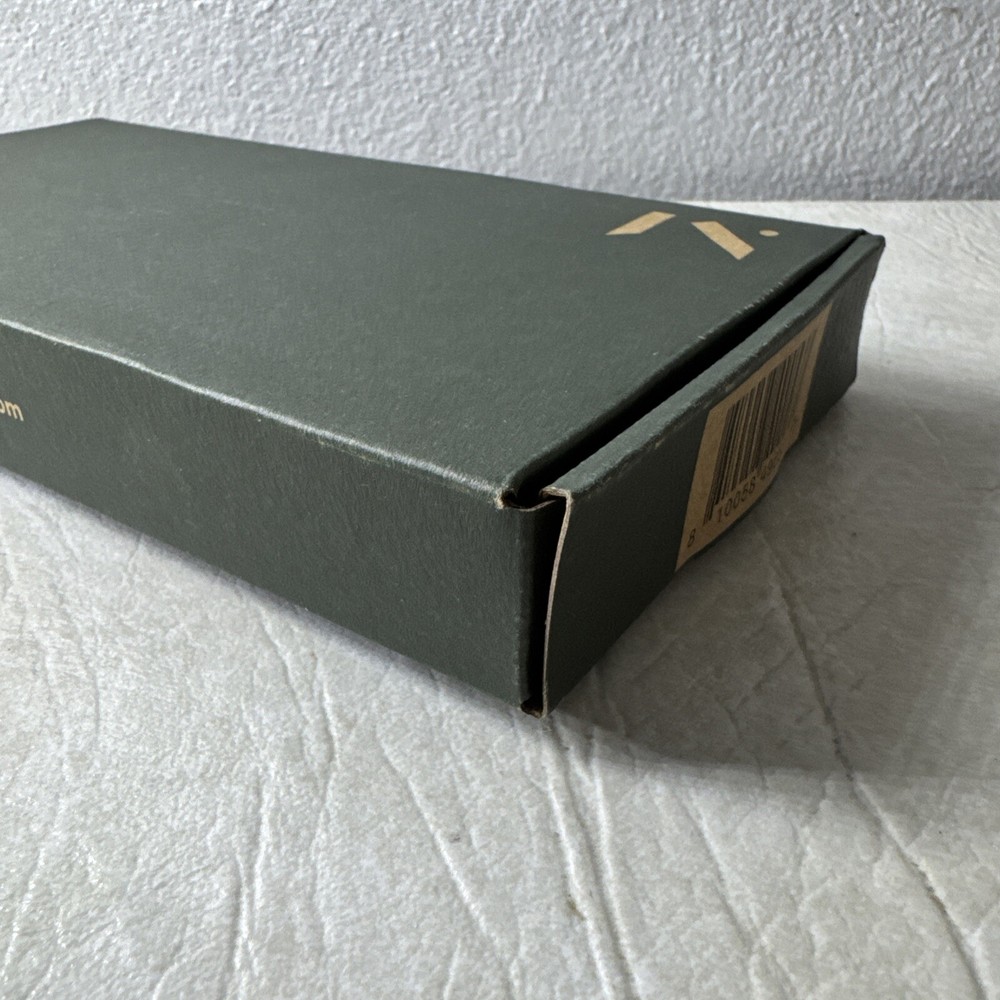 Material Kitchen - The Good Shears (Gold)