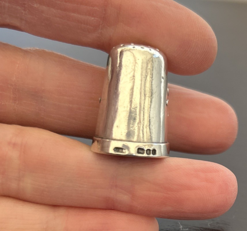 Sterling Antique Thimble
