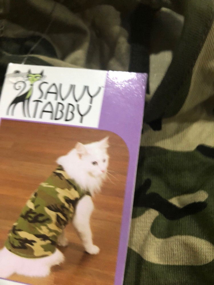 Savvy Tabby Camo Tank Size Medium