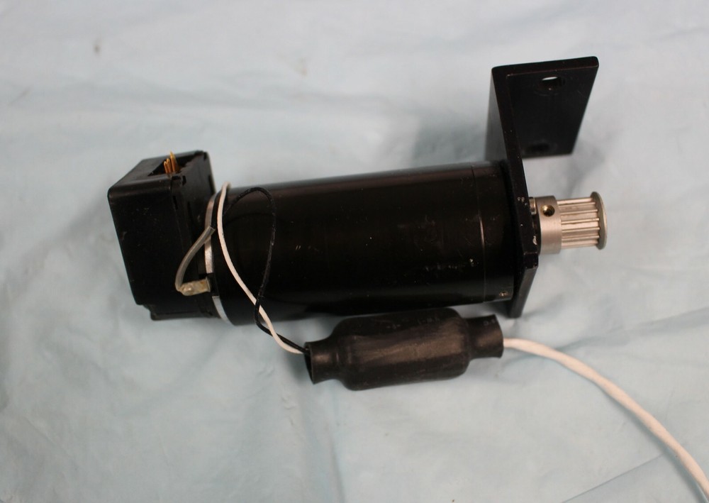 Maxon DC motor 166925 Swiss Made, 1191732, Encoder HEDM-5500 B11