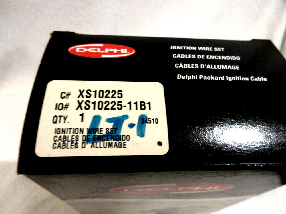 Delphi XS10225 Plug/ignition Wire Set NIB