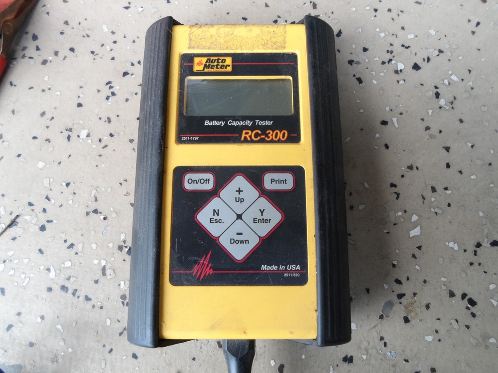 Auto Meter RC-300 Handheld Battery Tester