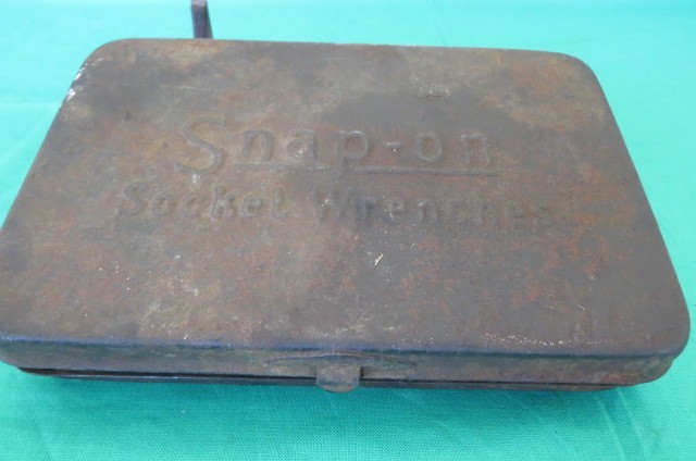 SNAP-ON ¼ DRIVE WITH METAL BOX 1940-1950