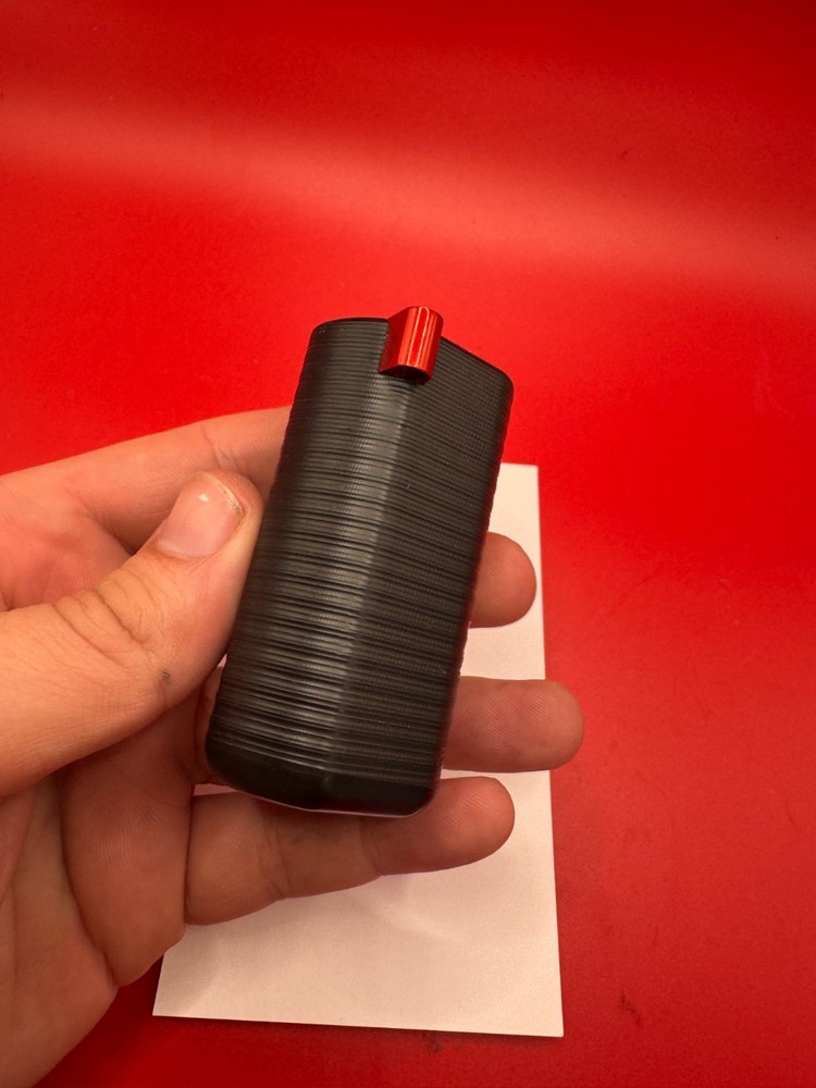 CCM Pump Handle Black/Red