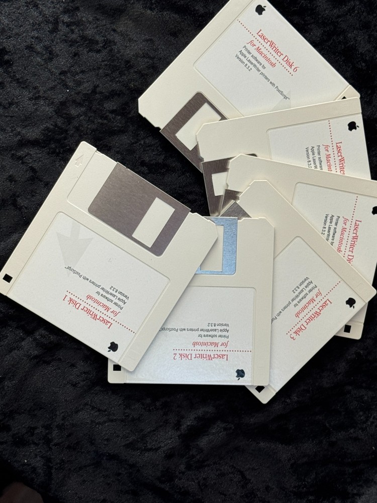 Apple Macintosh Printer Software for Apple LaserWriter printers PostScript V 2.1