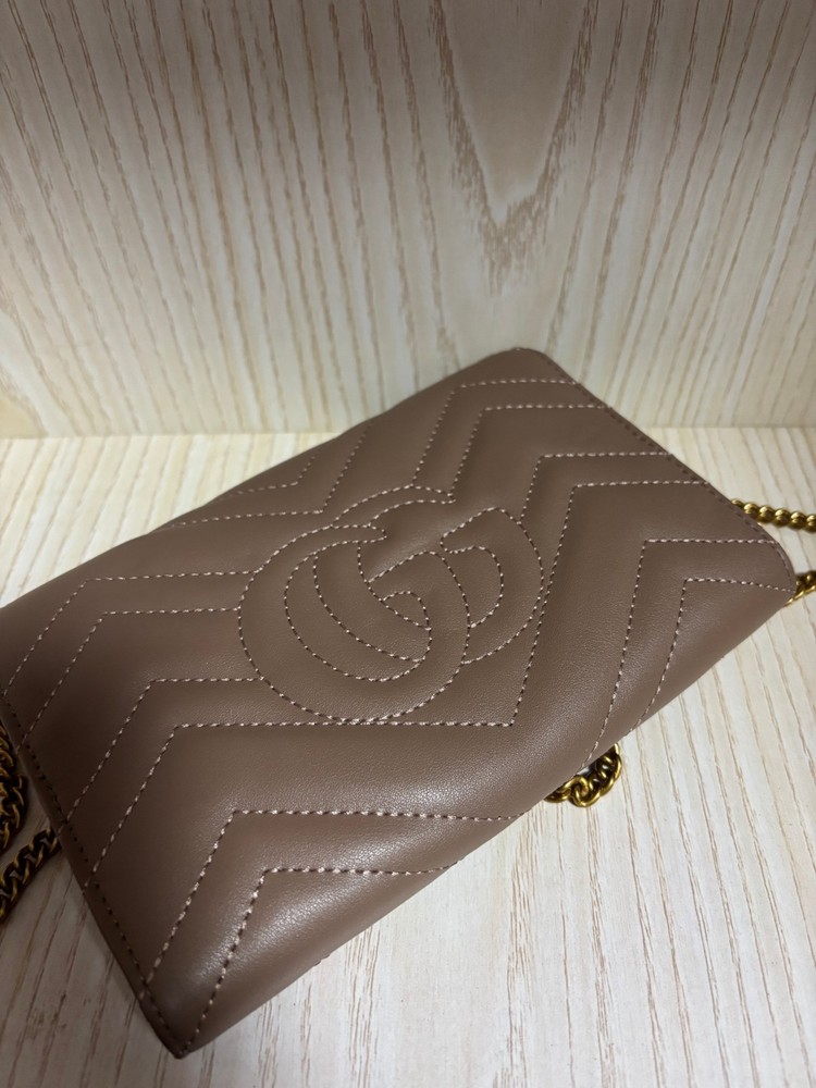 Gucci makeup bag