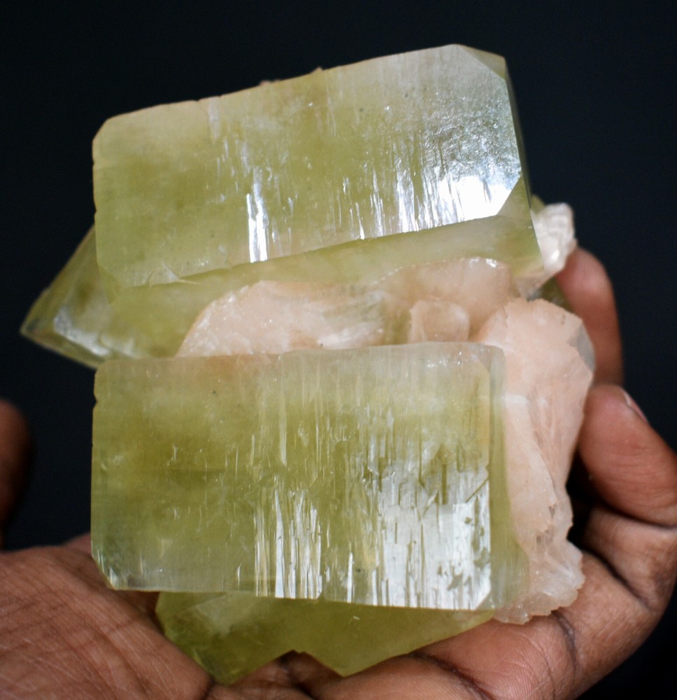 GREEN APOPHYLLITE CRYSTAL CUBES WITH STILBITE SUPERB FORMATION
