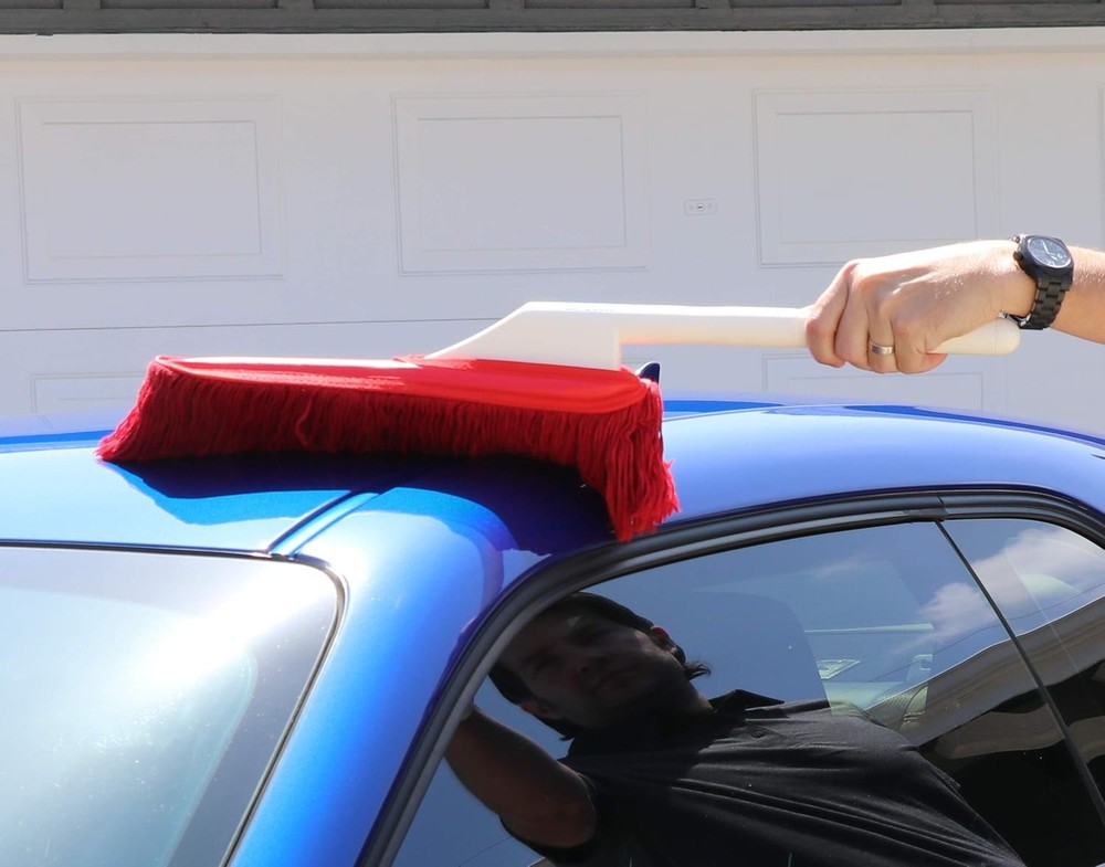 California Car Duster Standard Model with Plastic Red