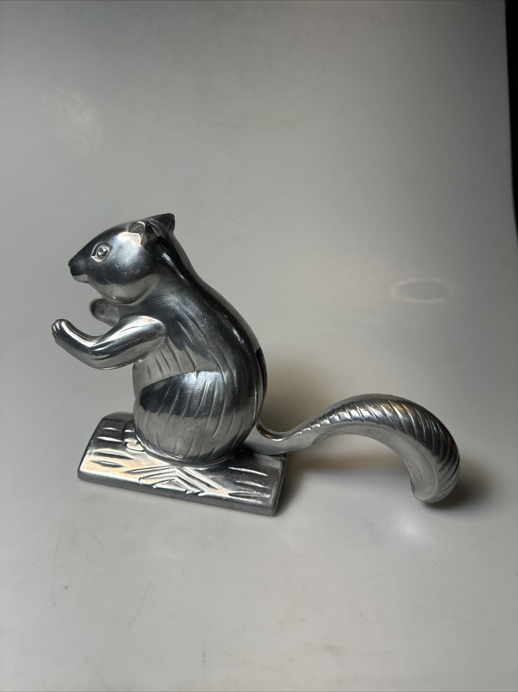 Vintage Squirrel Figural Cast Aluminum Nut Shell Cracker Long Tail Handle Retro