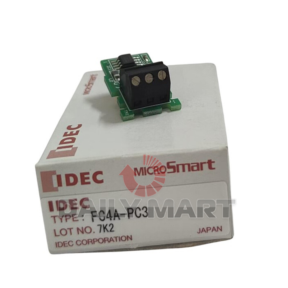 New In Box IDEC FC4A-PC3 Programmable Controller Communication Port
