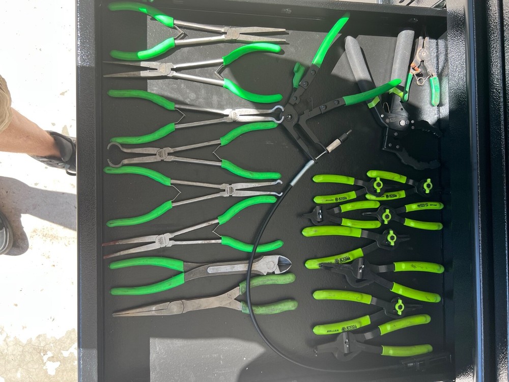 Matco 4S Triple Bank tool box with tools. Snap-On, Matco, Cornwell, Mac Tools.