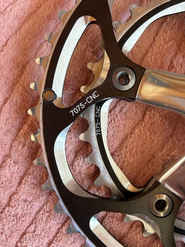 Crankset silver black 452g