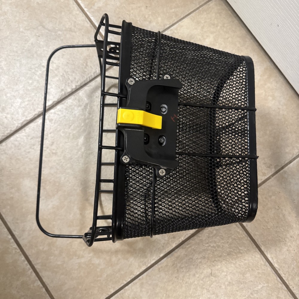 Topeak Front Basket with Fixer 3 Handlebar Bracket: Black EUC