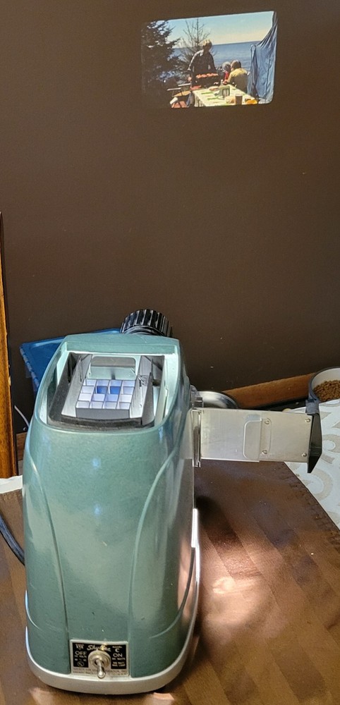 Skyline SVE Model No C (Society for Visual Education) Vintage Projector-Working