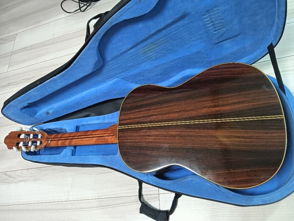 Yeil No.30 Classical Guitar Made In Korea With Semi-Hard Case