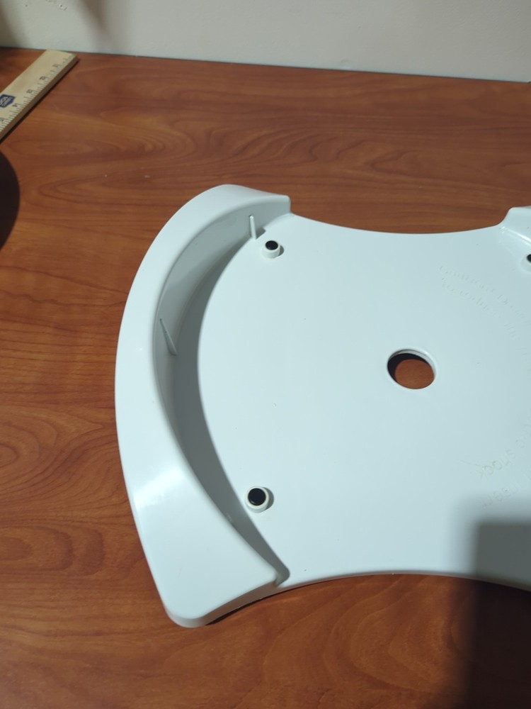 Thane Flavor Wave Deluxe Oven MHO1200 Replacement Part White Plastic Bottom Base