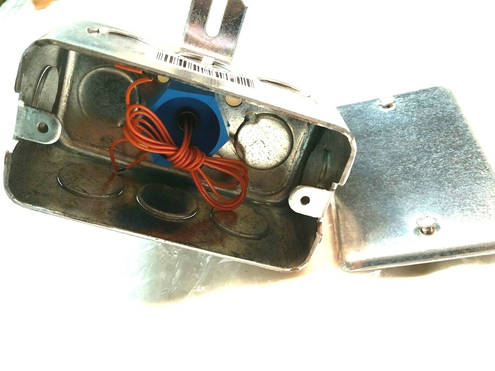 BAPI 8" DUCT TEMPERATURE SENSOR BA/1K-D-8" Platinum RTD 1K @ 0°C