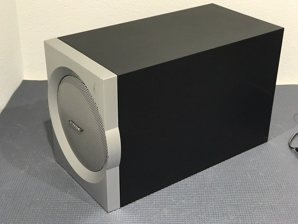Bose Companion 3 Multimedia Speaker System w/ Subwoofer + Controller + Cables