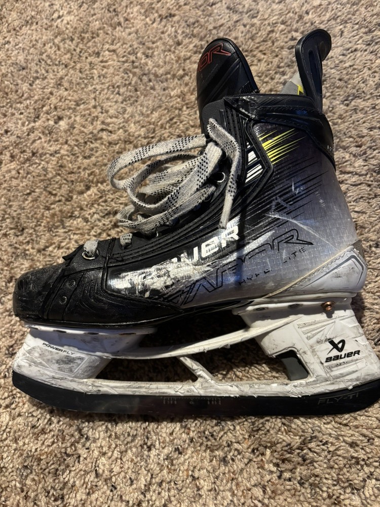 Bauer vapor Hyperlite 2 Ice Hockey Skates