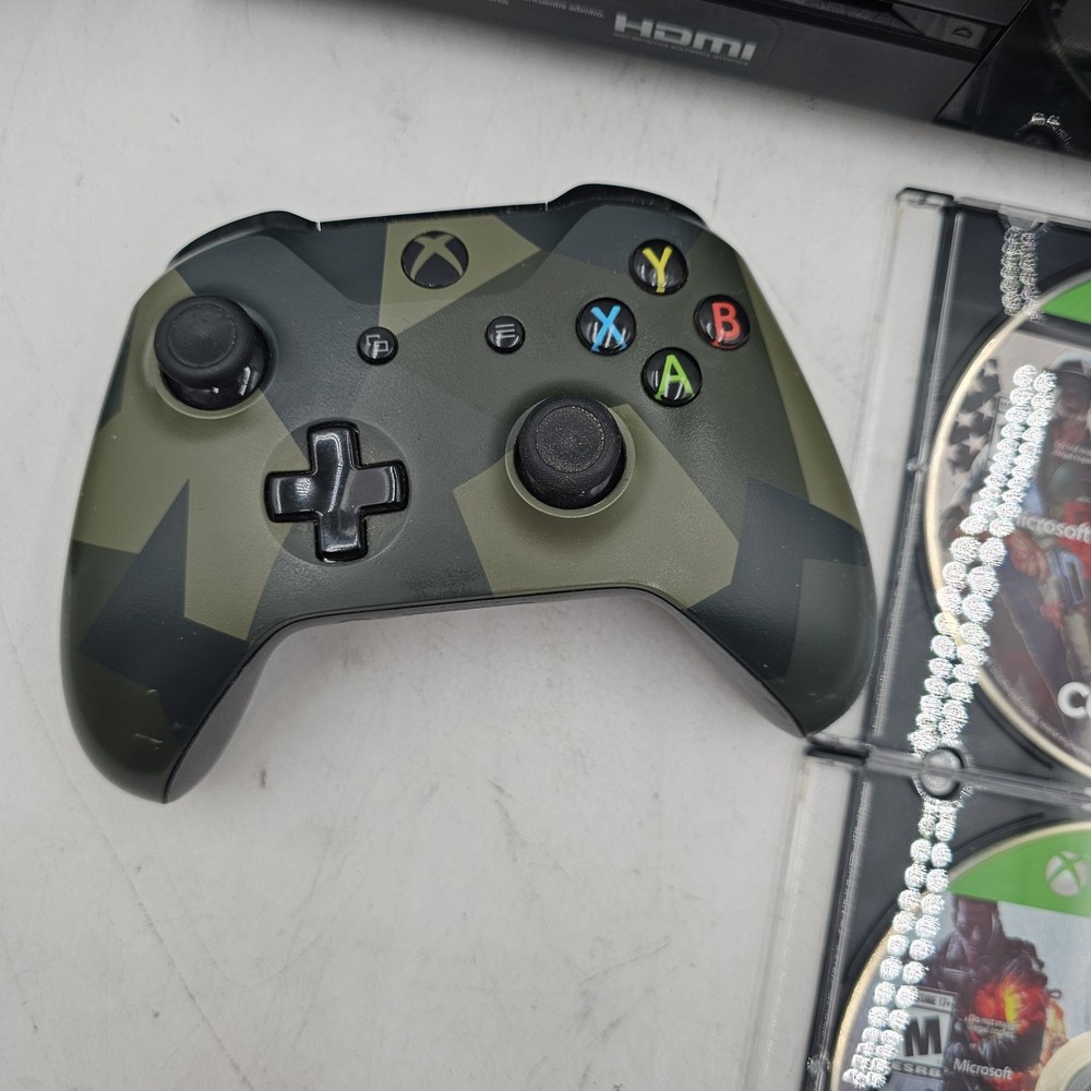 Microsoft Xbox One 1TB Original Console W/ Controller Tested 2 Game Bundle 1540