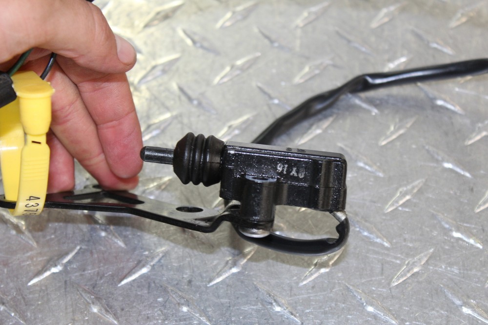 2011 TRIUMPH SPEED TRIPLE KICKSTAND SIDE KICK STAND SENSOR