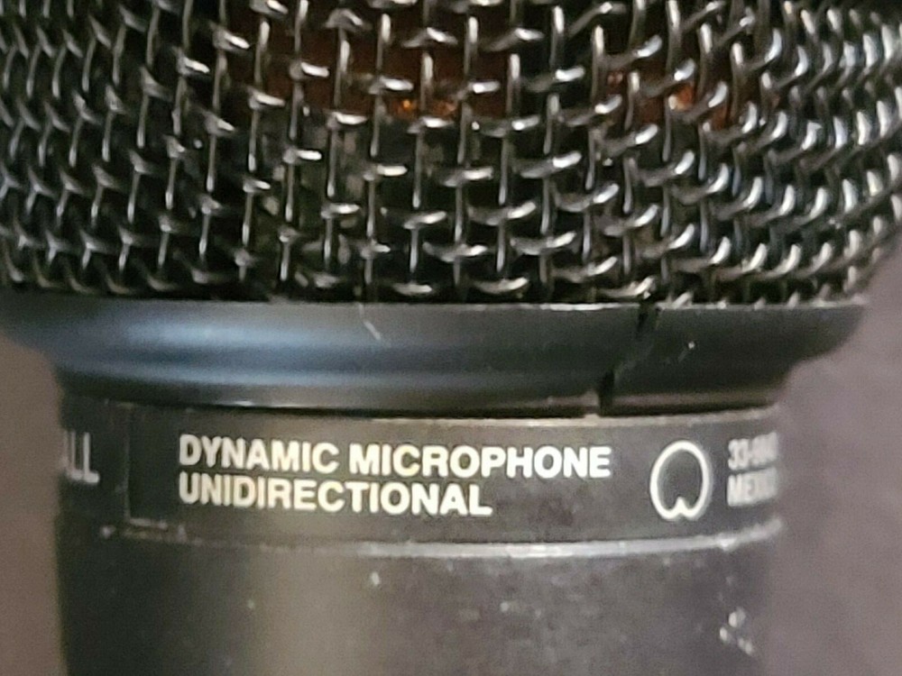 TESTED GOOD Realistic HIGHBALL Dynamic Microphone Unidirectional 33-984D w/Cable